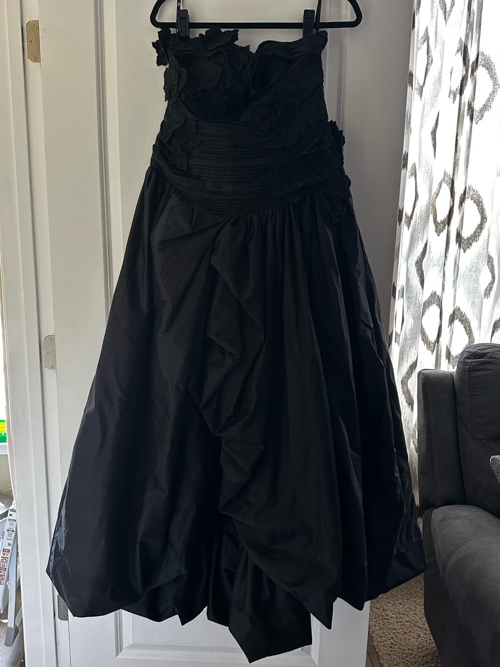 AJE SPLENDOUR FLOWER GOWN